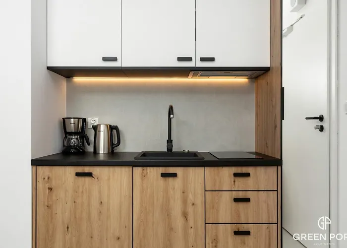 Port Basen&jacuzzi *