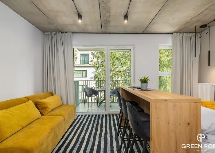 Port Basen & Jacuzzi アパート