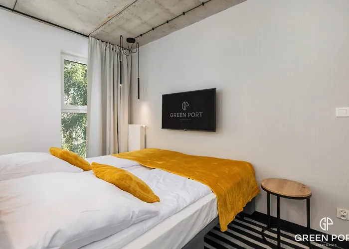 Port Basen & Jacuzzi